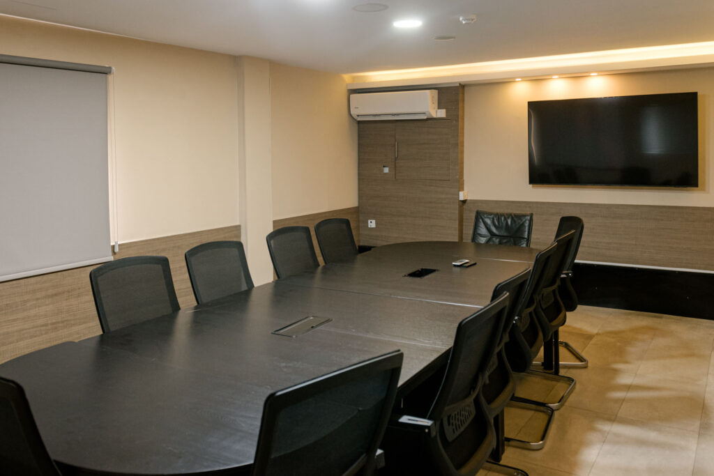 rise urban art hotel modern meeting room